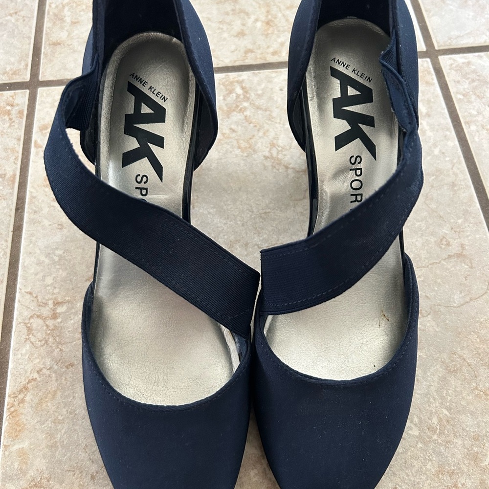 Anne Klein Navy Crossband Heels